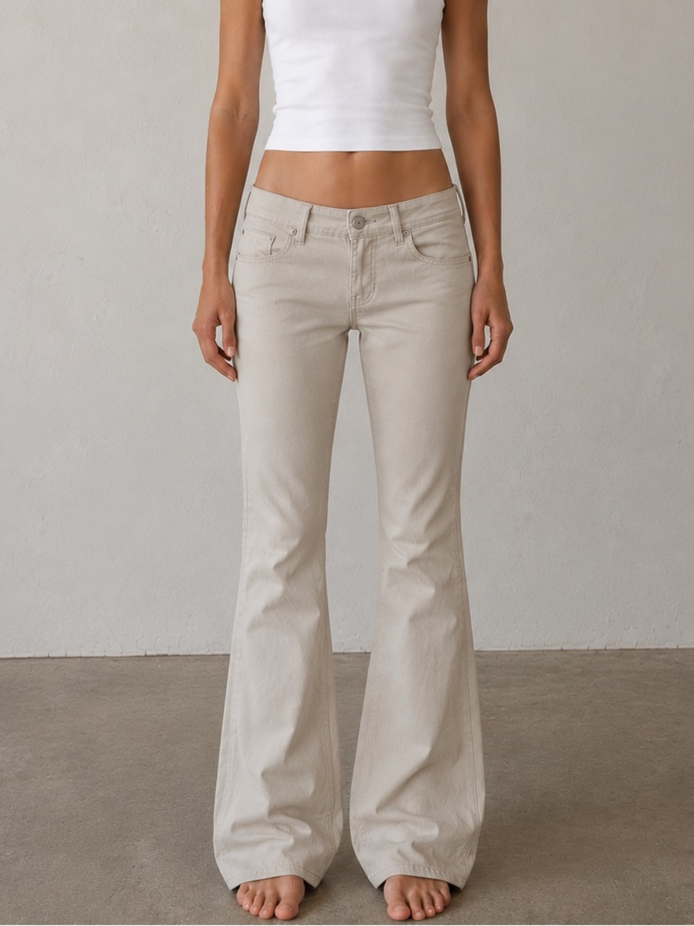 Vintage L.E.I. Sophia Hipster Flare Jeans Cream Low Rise Stretch Denim Sz 7 y2k